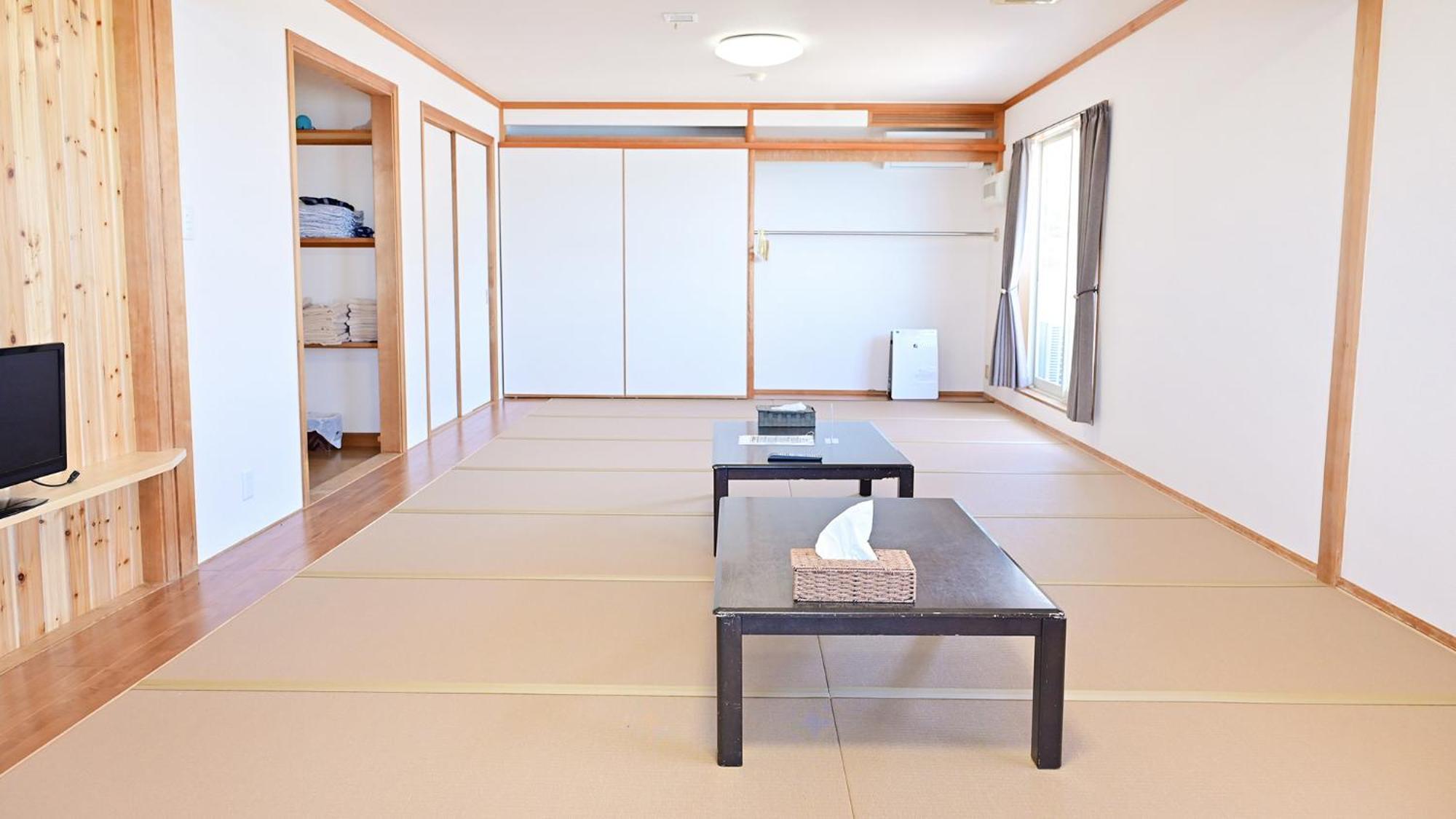 Biwa-Lakeside Cottage B B Dylan Minamikomatsu Rom bilde